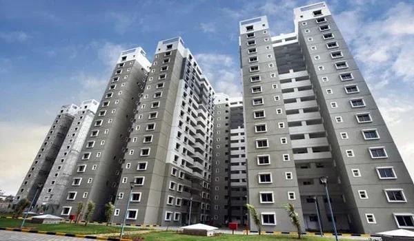 Featured Image of High-Rise Living in Velachery - Prestige Park Street Real Estate Analysis